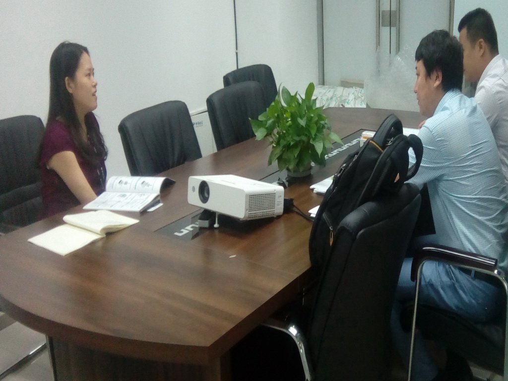 公司与供应商建立合作伙伴关系